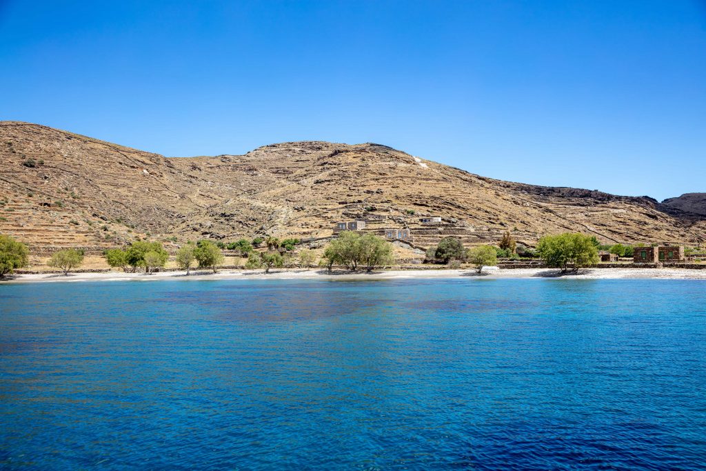 kymo private cruises and transfers - kythnos island